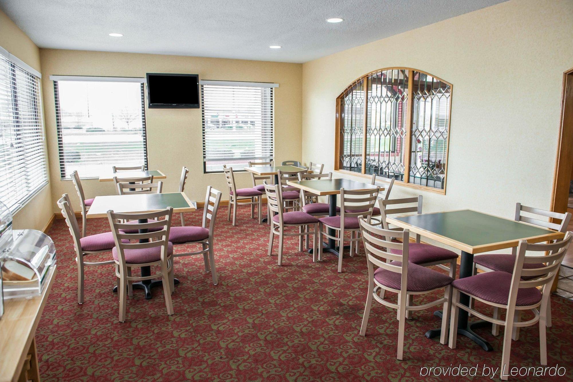 Quality Inn And Suites Indianapolis Indianápolis Exterior foto