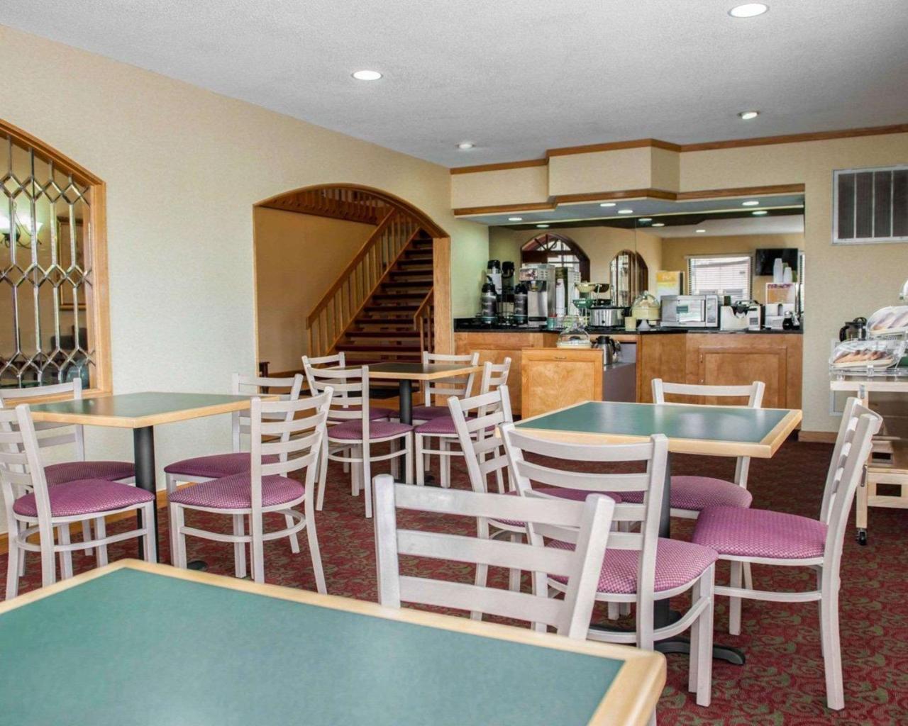 Quality Inn And Suites Indianapolis Indianápolis Exterior foto